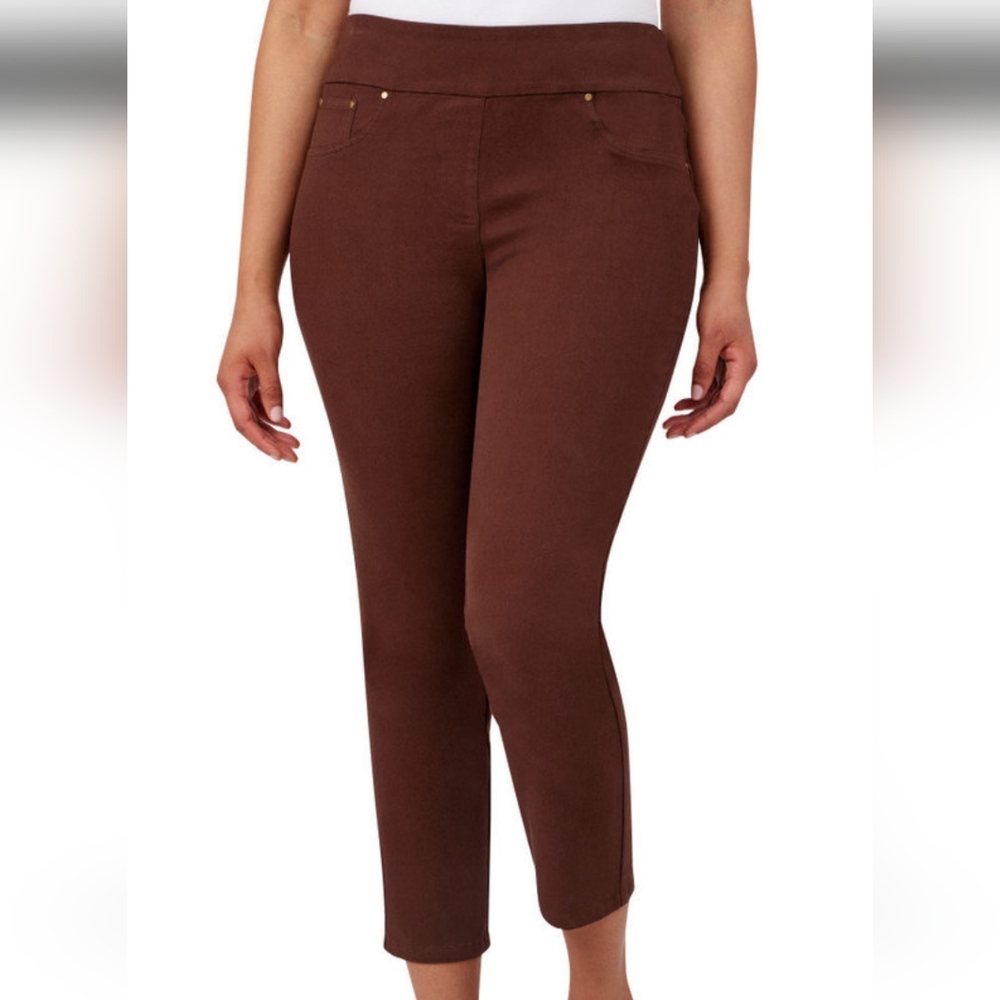 Ruby Road soft hand pull on pincord capri pants